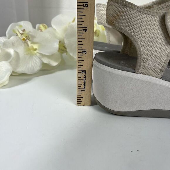 Clark’s Cloud-steppers Womens Wedge Sandals Size  10 - Picture 10 of 11